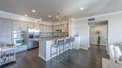 4346 Tradewinds Dr in Oxnard, CA - Building Photo - Building Photo