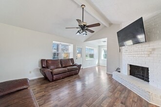 9622 Birsay St in Spring, TX - Foto de edificio - Building Photo