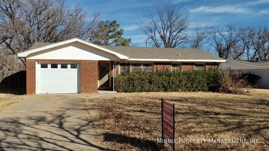 3034 57th St in Lubbock, TX - Building Photo