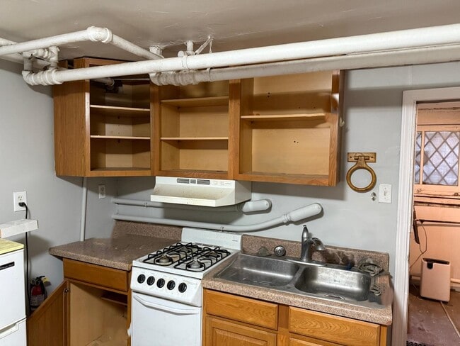6134 S Saint Lawrence Ave, Unit G in Chicago, IL - Building Photo - Building Photo