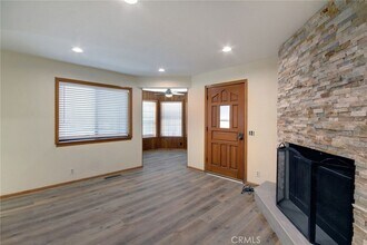 430 E Country Club Blvd in Big Bear, CA - Building Photo - Building Photo