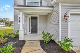 580 Waybridge Way in Richmond Hill, GA - Building Photo