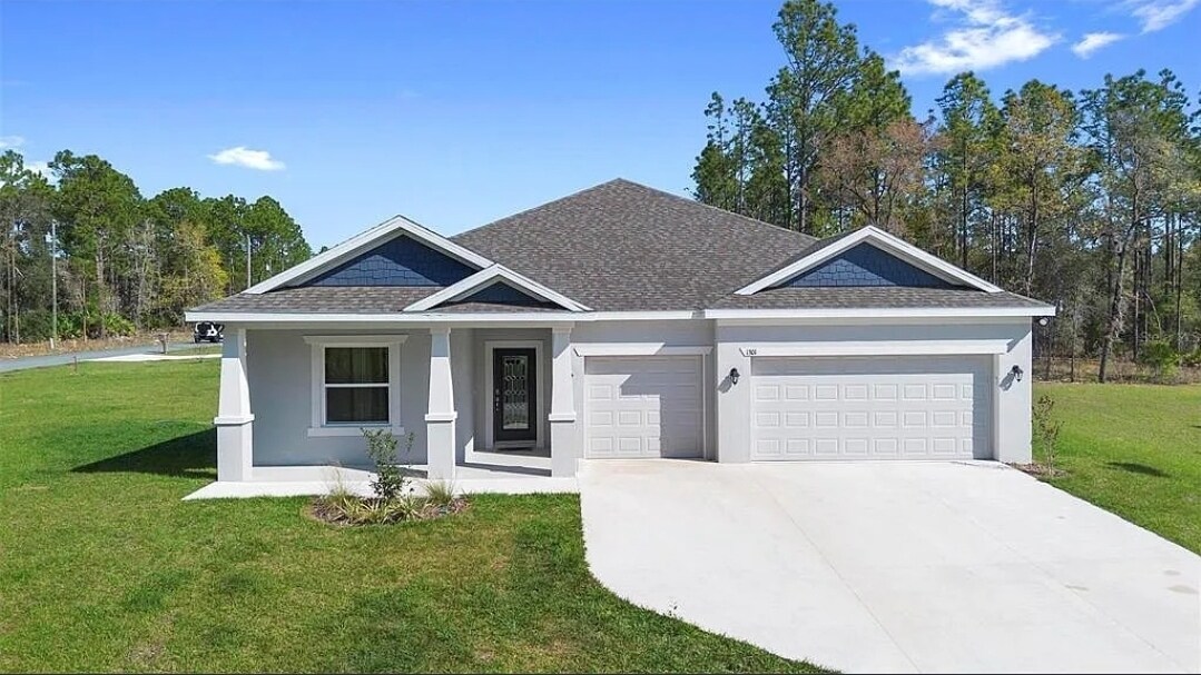 1301 W Galgano St in Dunnellon, FL - Building Photo
