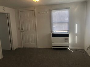 555 SW State St in Pullman, WA - Foto de edificio - Building Photo