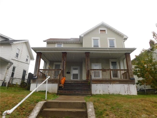 property at 1580 Highland Ave