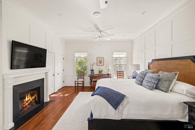 property at 989 Rutherford Rd