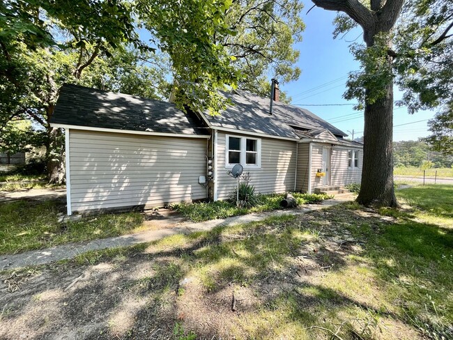 property at 2921 Peck St