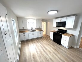 194 Mount Vernon Ave, Unit 1