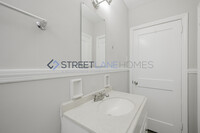 2837 King St photo'