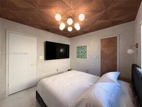 14617 SW 167th Terrace in Miami, FL - Foto de edificio - Building Photo