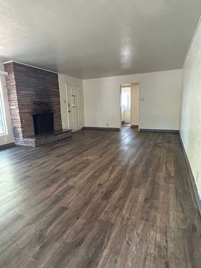 1020 Warner St in Chico, CA - Building Photo - Building Photo