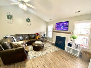 224 English Walnut Dr in Richlands, NC - Building Photo - Building Photo