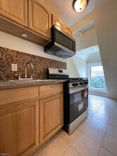 133 Seymour Ave, Unit 3 in Newark, NJ - Building Photo - Building Photo