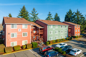 Bye The Green Condominiums in Auburn, WA - Building Photo - Building Photo