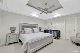 13 N 40th St in Edinburg, TX - Building Photo - Building Photo