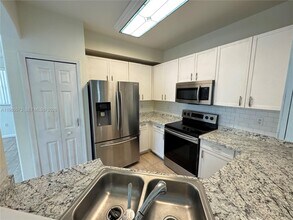 24304 SW 109th Ave in Princeton, FL - Building Photo - Building Photo