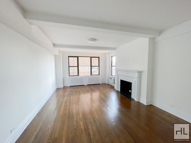 property at 20-25 5th Ave