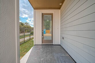 3038 Live Oak St in Houston, TX - Building Photo - Building Photo
