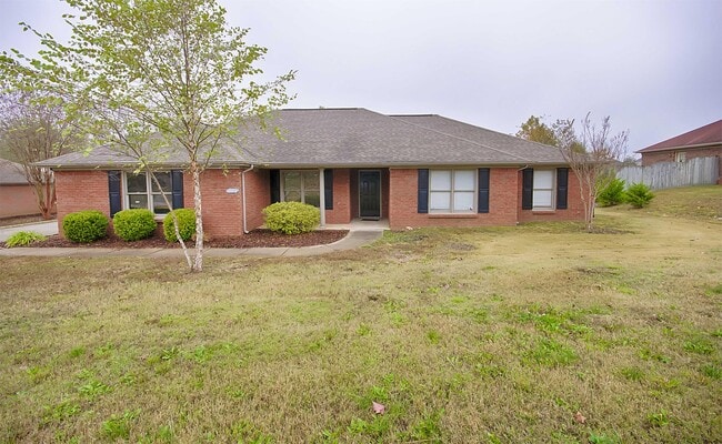 property at 123 Bordeaux Ln