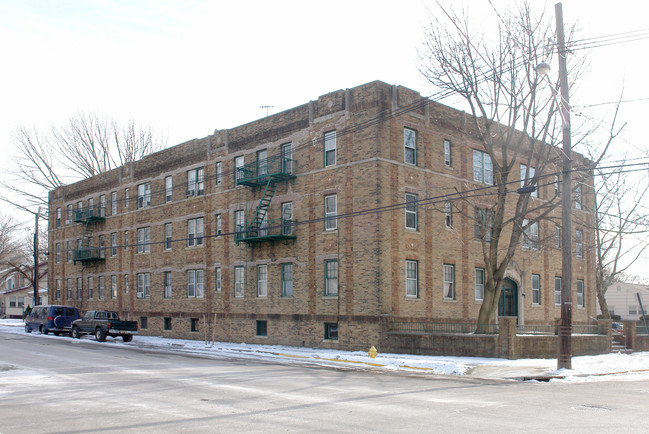 757 Pierpont St in Rahway, NJ - Foto de edificio - Building Photo