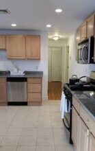 29 Brackett St, Unit 29 Brackett St in Boston, MA - Building Photo - Building Photo