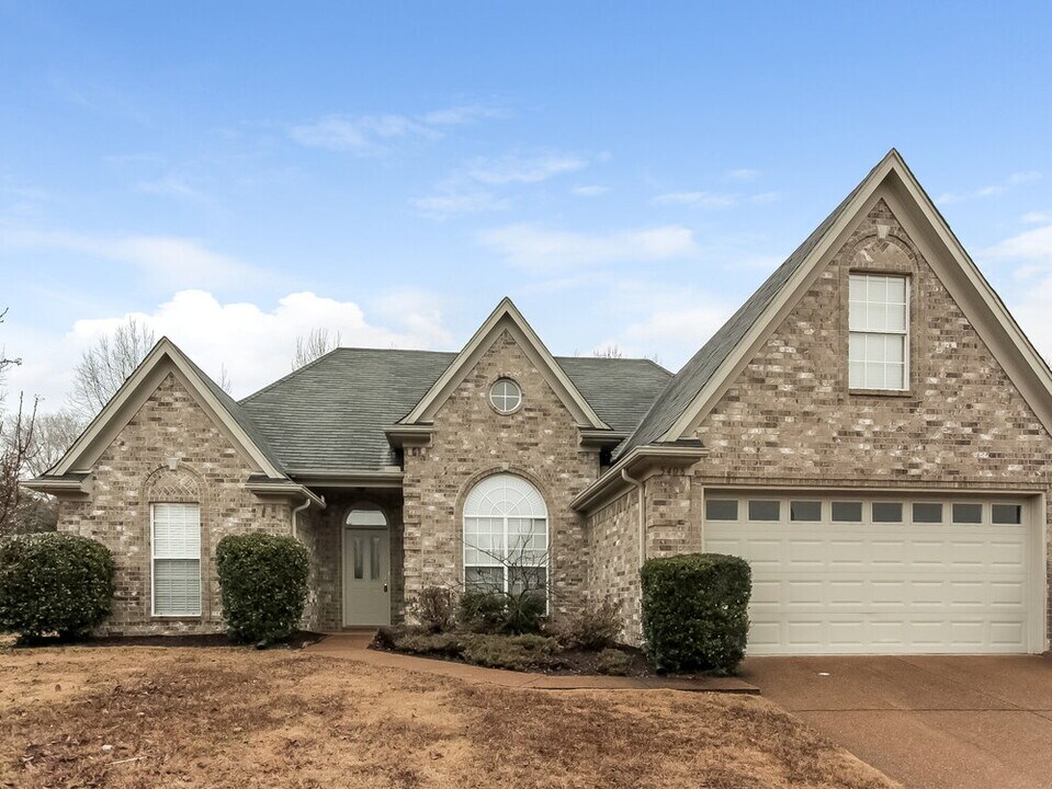 5408 Hidden Meadows Dr in Arlington, TN - Building Photo