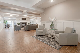 Aster Meadow in Vadnais Heights, MN - Foto de edificio - Interior Photo