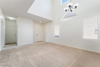 5202 Melbourne Ridge Ct in Las Vegas, NV - Building Photo - Building Photo