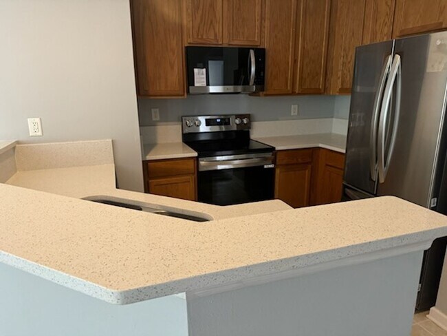 12301 Kernan Ft Blvd in Jacksonville, FL - Building Photo - Building Photo