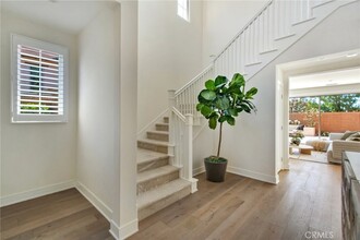 118 Tritone in Irvine, CA - Building Photo - Building Photo