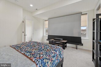 31 Warren Dr in Chalfont, PA - Building Photo - Building Photo