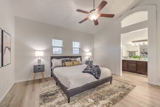 8157 Creek Water Ln in Las Vegas, NV - Building Photo - Building Photo