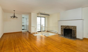 23 W 69th St in New York, NY - Building Photo - Interior Photo