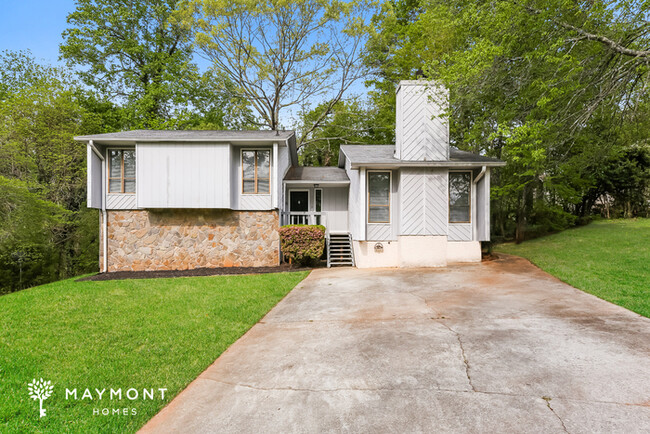 property at 1018 Fox Row