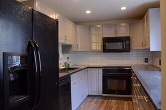 1409 NW 65th St-Unit -3 in Seattle, WA - Building Photo - Building Photo