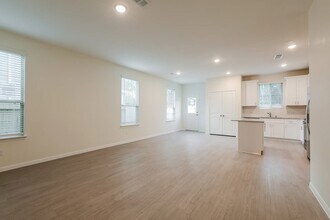 13487 Maltessa Dr in Magnolia, TX - Building Photo - Building Photo