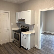 931 Peerless Ave in Akron, OH - Building Photo - Building Photo