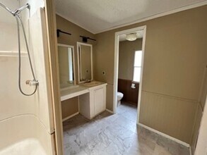 7051 Larkin Pl E in Biloxi, MS - Building Photo - Building Photo