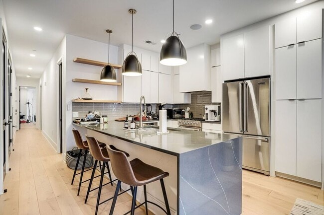 property at 1719 T St NW
