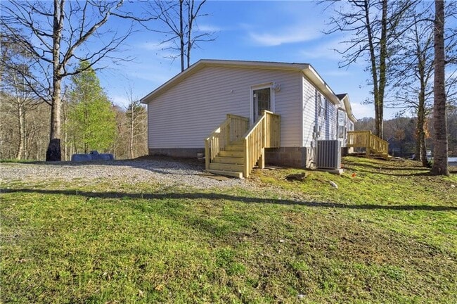 5320 Long Branch Rd in Dahlonega, GA - Building Photo - Building Photo