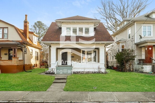 property at 663 S 38th St