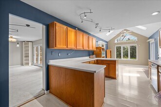 1120 N Brainard St in Naperville, IL - Building Photo - Building Photo