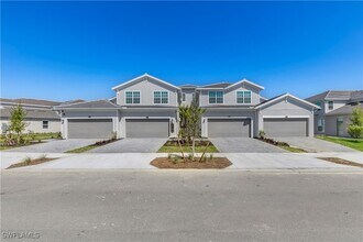 43285 Water Bird Wy in Punta Gorda, FL - Foto de edificio - Building Photo