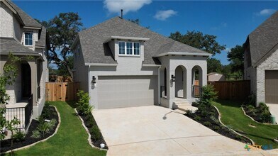 1057 Easy Gruene in New Braunfels, TX - Building Photo - Building Photo