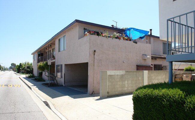 501 Alexander St in Glendale, CA - Foto de edificio - Building Photo