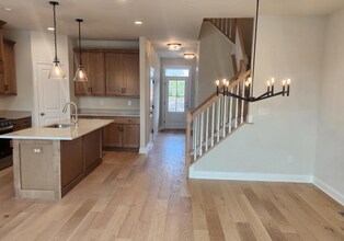 328 Foxtail Ln in Chalfont, PA - Foto de edificio - Building Photo