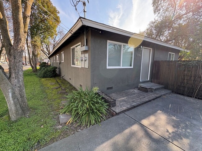 property at 537 F St