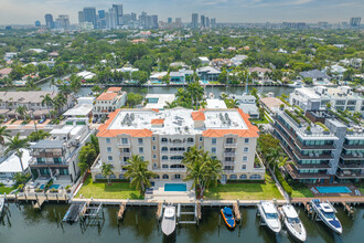 Terraces of the Isle Condominiums in Fort Lauderdale, FL - Building Photo - Building Photo