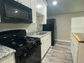 101 Lane Ave-Unit -101-3 Lane Ave in Cleburne, TX - Building Photo - Building Photo