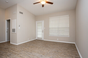 The Preserve Apartments in Gulfport, MS - Building Photo - Interior Photo